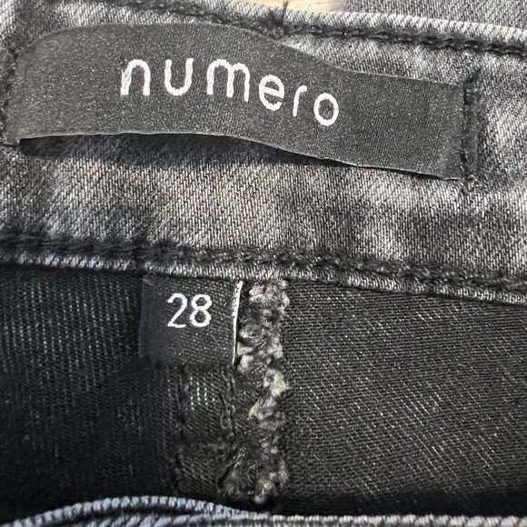 Numero Genoa High-Rise Super Skinny Jeans - Dark Smoke - Size 28 - Picture 3 of 9